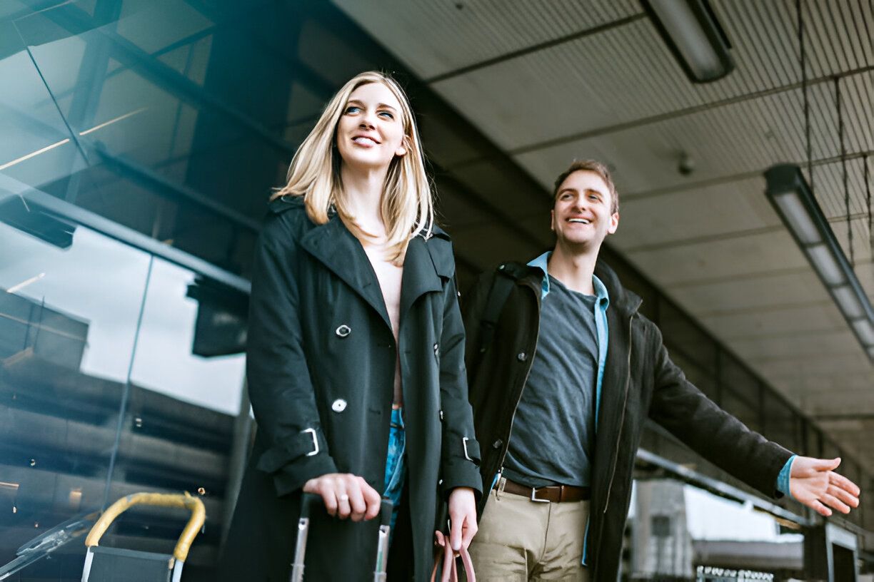 couple waiting for their taxi